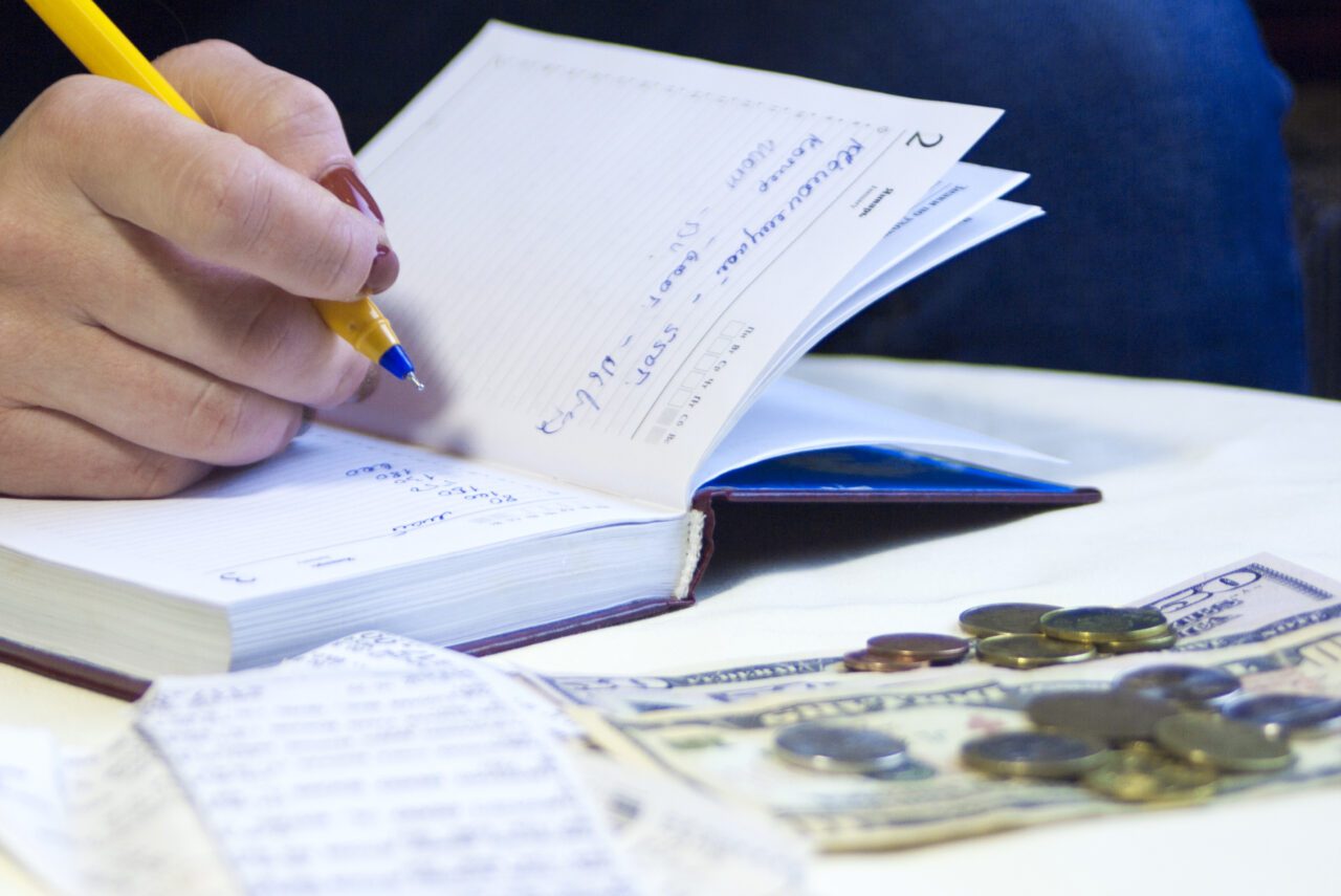 Mid-Year Cash Flow Checkpoints Every Owner Needs
